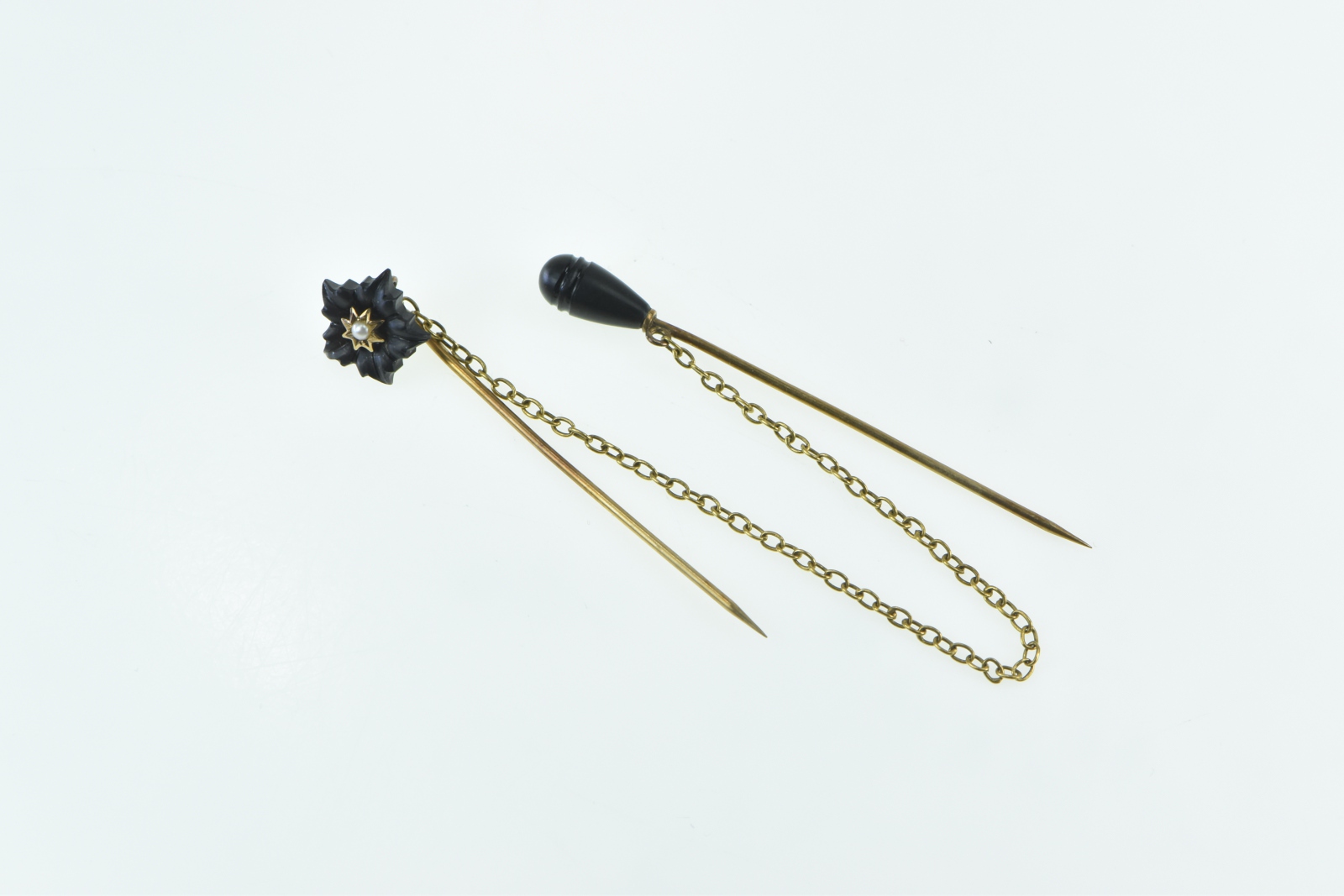 18K Bakelite Flower Carved Tear Drop Seed Pearl Yellow Gold Pin/Brooch