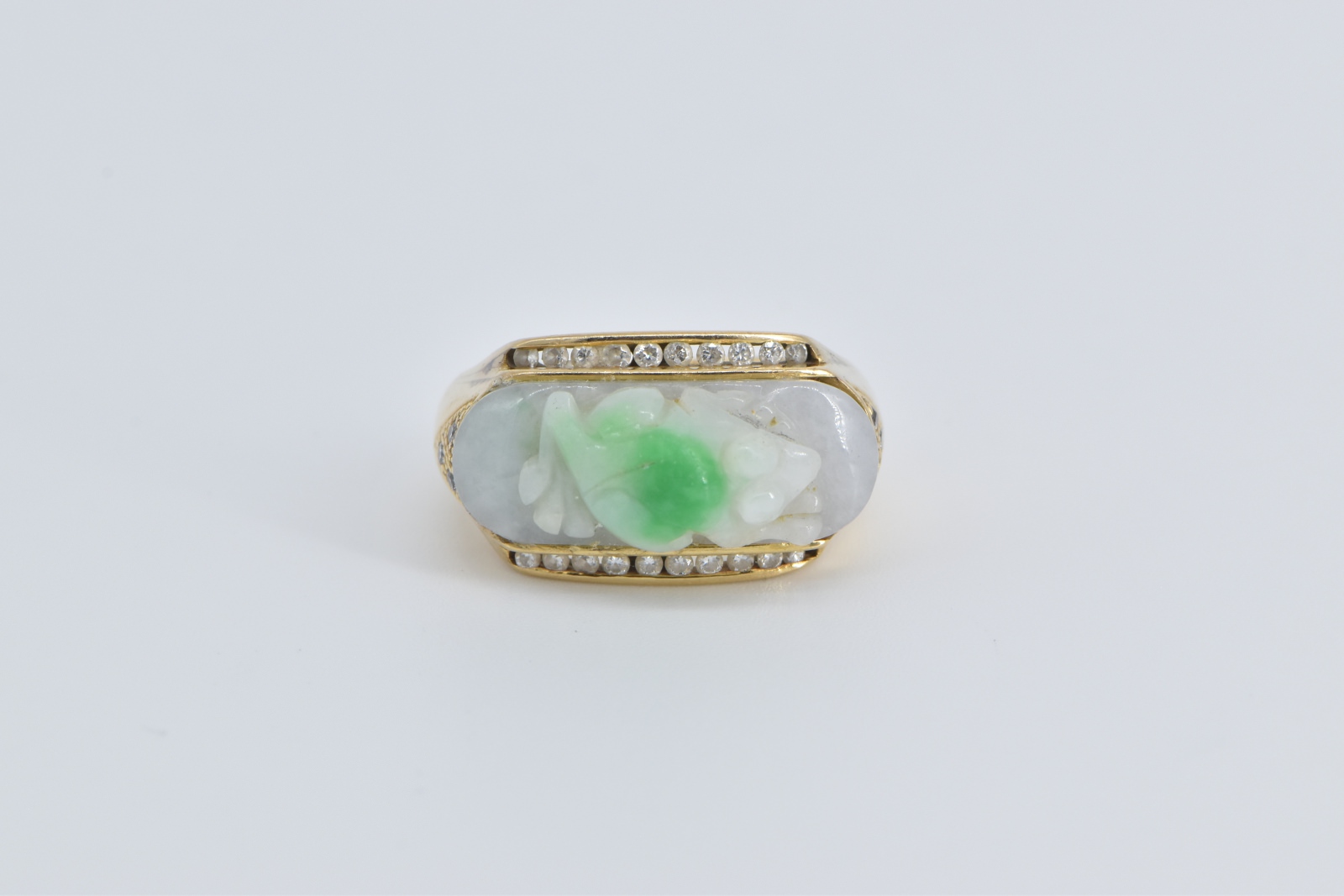 18K Carved Jade Frog Diamond Chinese Statement Yellow Gold Ring, Size 9.25
