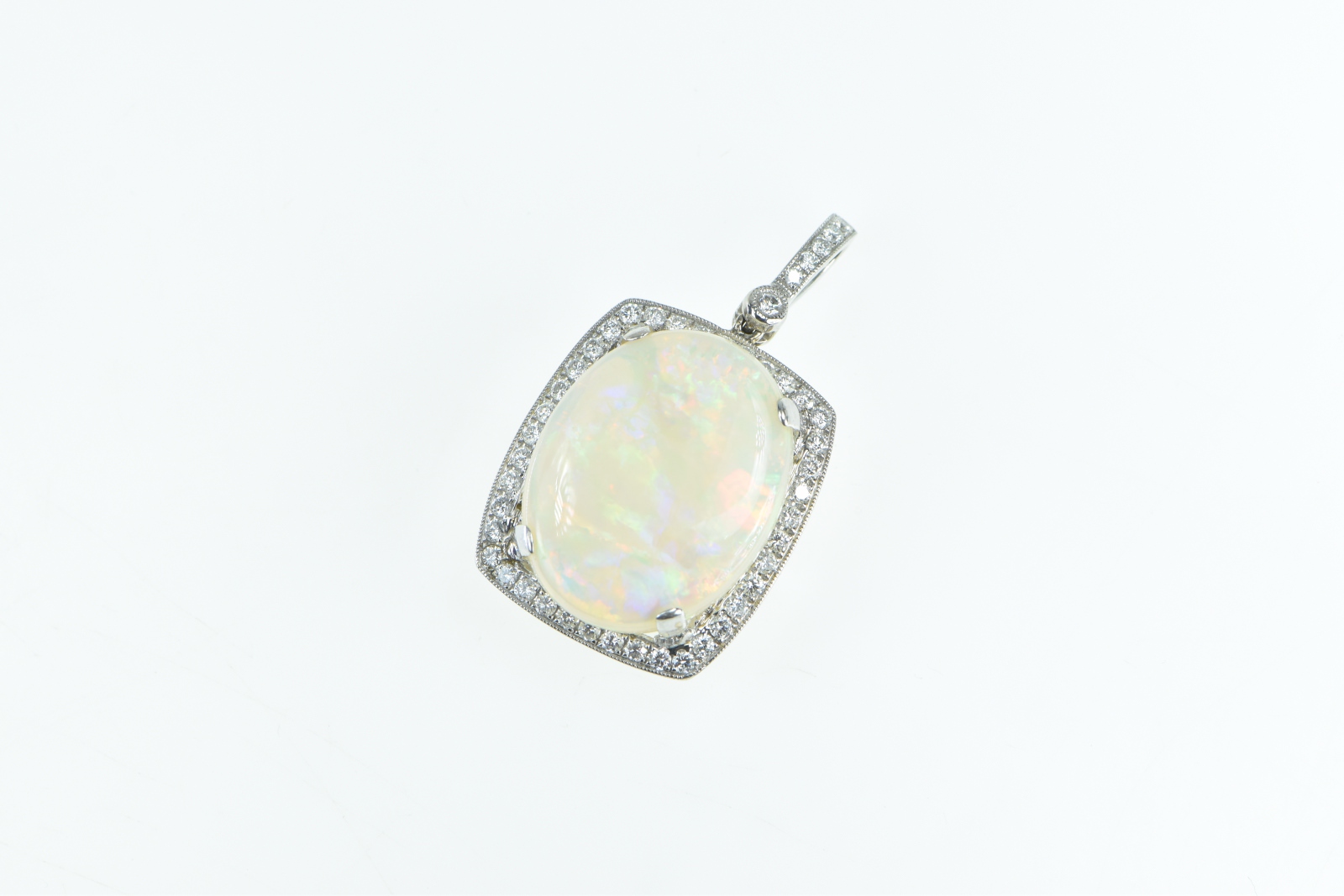 18K Massive Natural Opal 0.83 Ctw Diamond White Gold Pendant