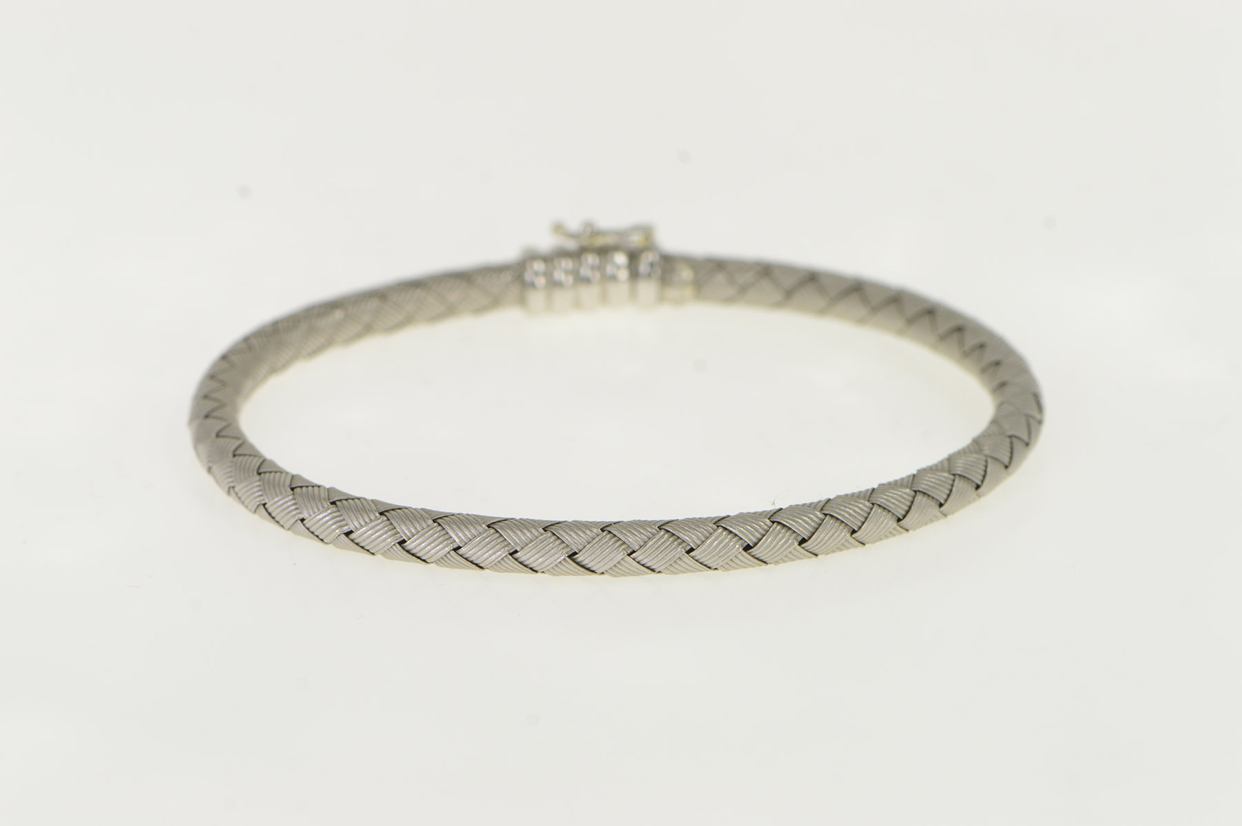 18K Roberto Coin Woven Silk Designer White Gold Bracelet 7"
