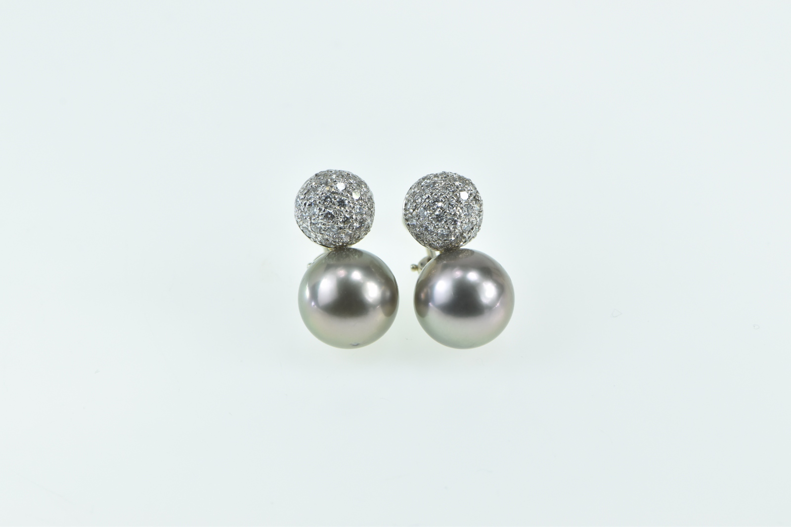 18K Spark 10mm Tahitian Pearl Diamond Clip Back White Gold Earrings