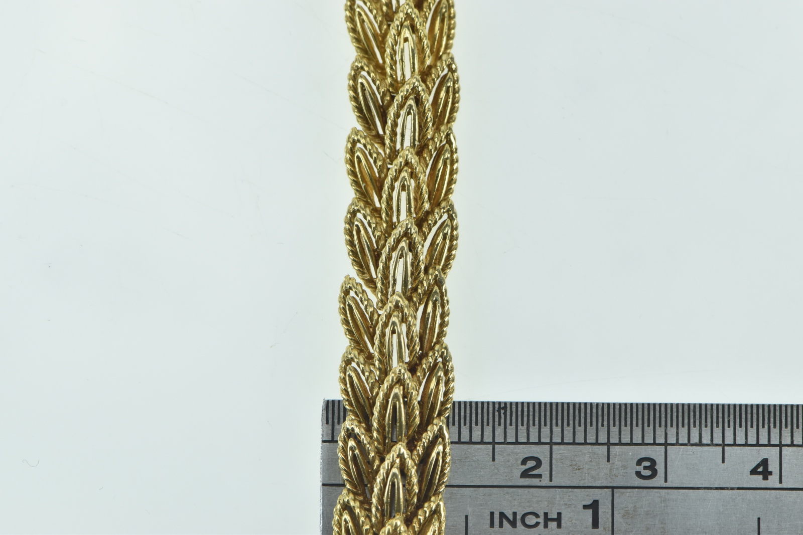 18K Van Cleef & Arpels Leaf Vine Pattern Collar Yellow Gold Necklace 16 ...