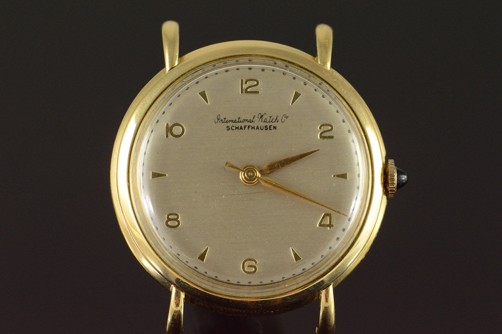 36mm IWC International Watch Co. Schaffhausen Vintage Cal C89 1950s Self Wind Watch Men