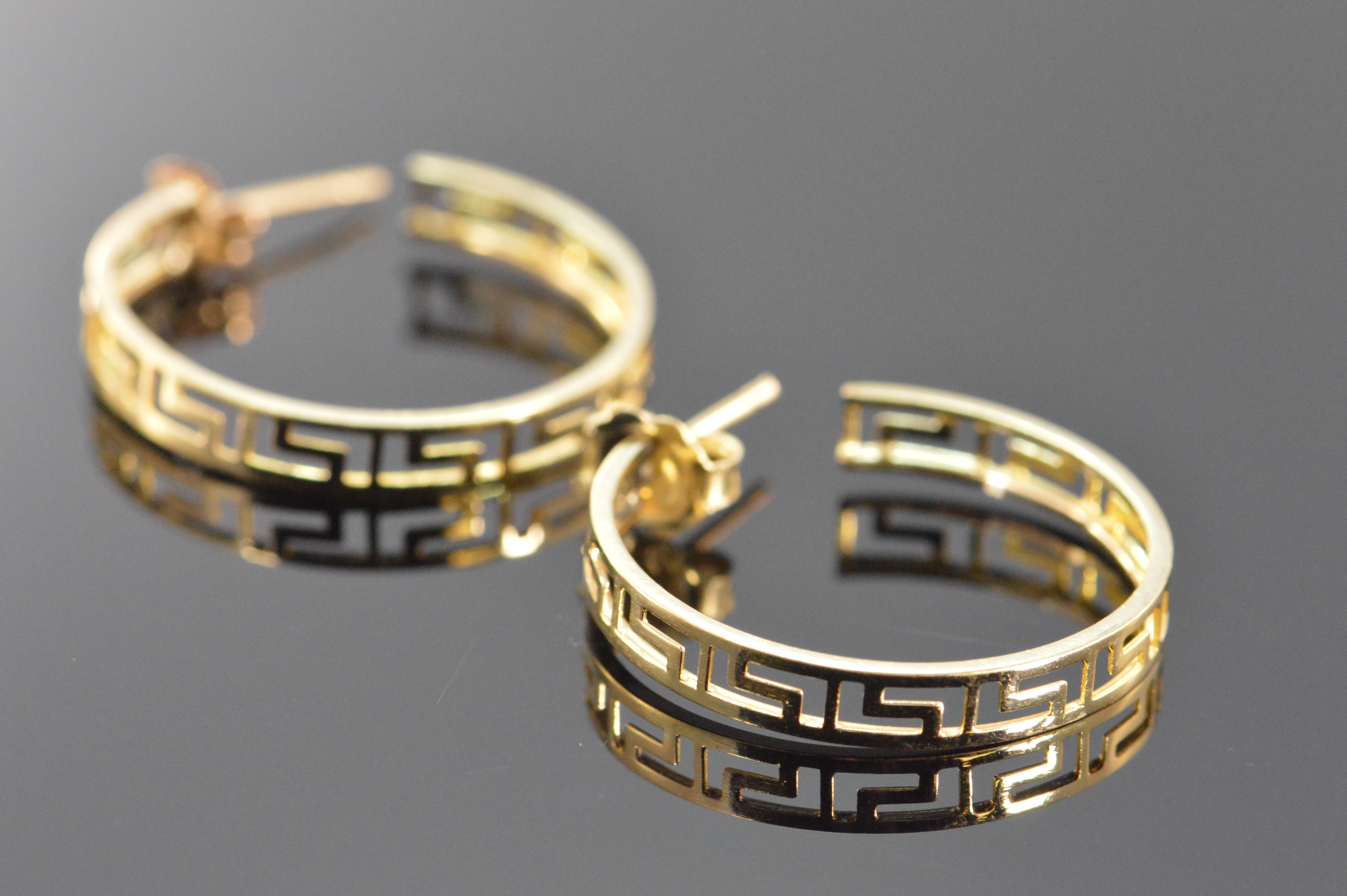 14K Yellow Gold 7.5mm Fancy Link 7.5 inch Bracelet - 16ZW6A