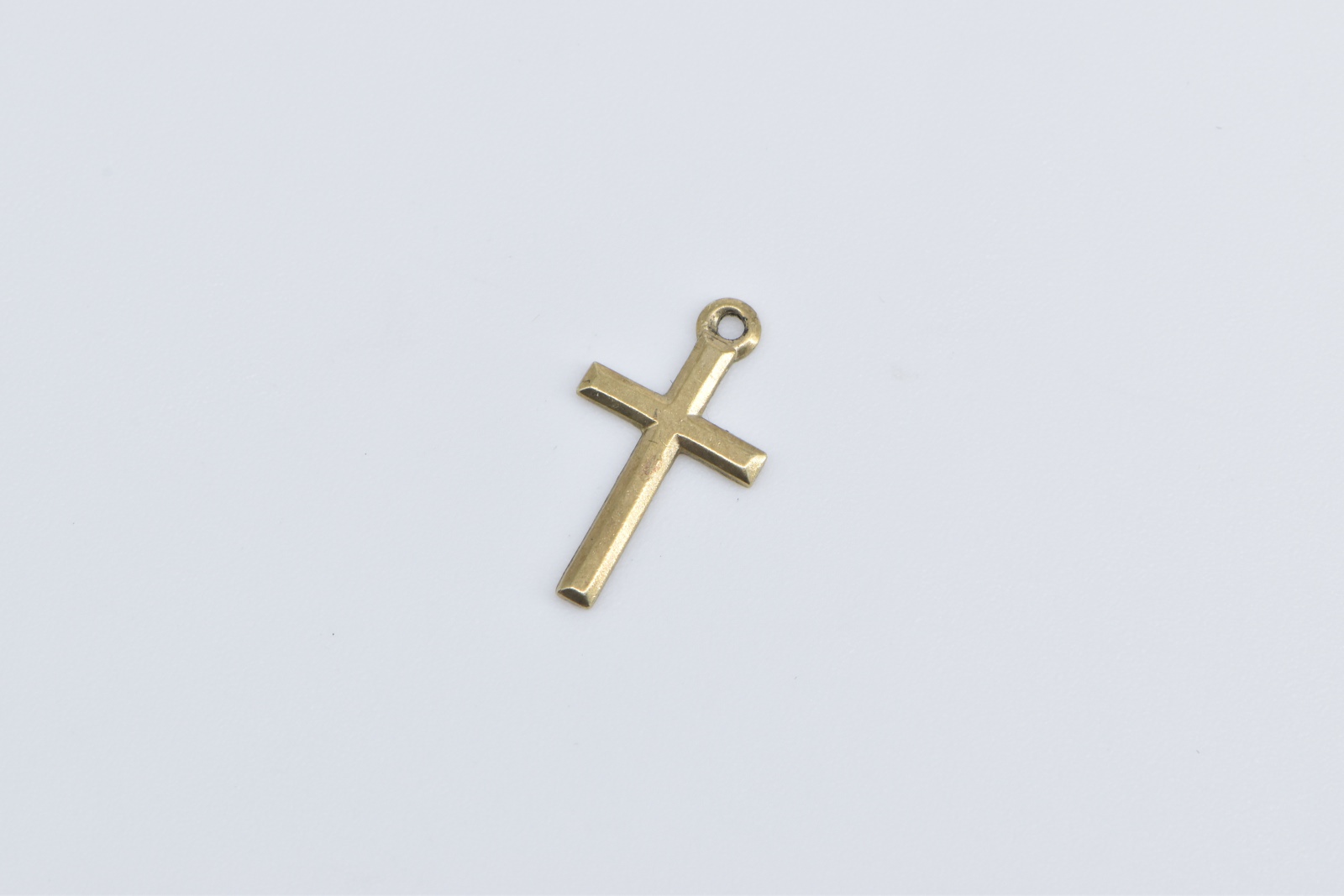 8K Cross Christian Faith Symbol Religious Yellow Gold Charm/Pendant