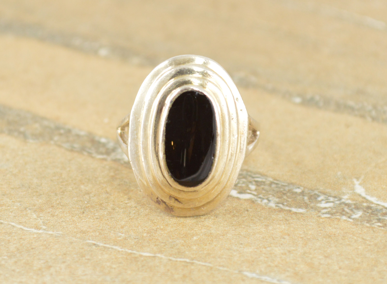 Banded Design Oval Onyx Inlay Fancy Modern Ring Size 9.5 Sterling ...
