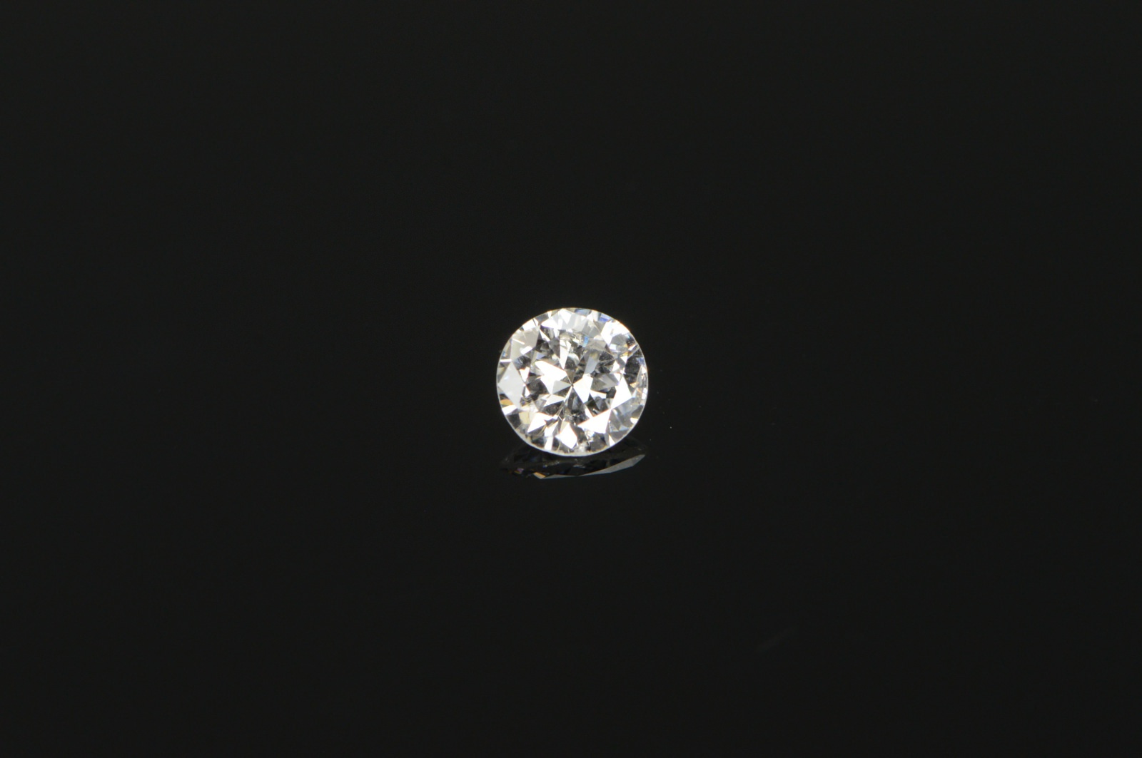GIA 0.44 Ct Round Brilliant Cut E Color I1 Clarity Diamond