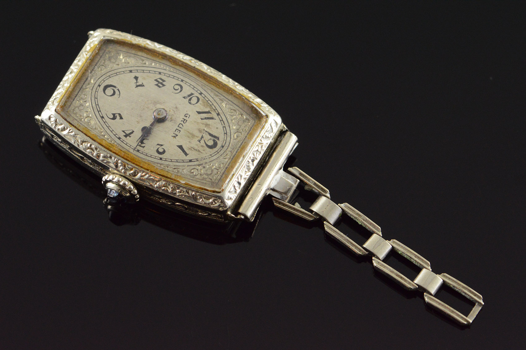 Gruen Swiss 15 Jewel Vintage 18x26mm Watch Women's Property Room