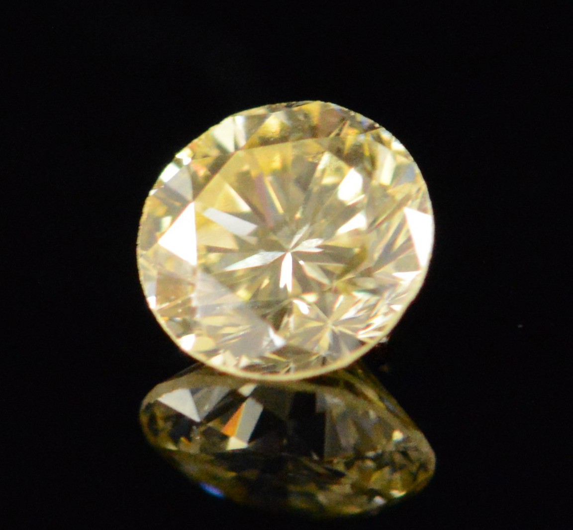 Loose Diamond 0 15ct Round Brilliant Cut Si2 Z Color 3 40x3 36x2 19mm Property Room