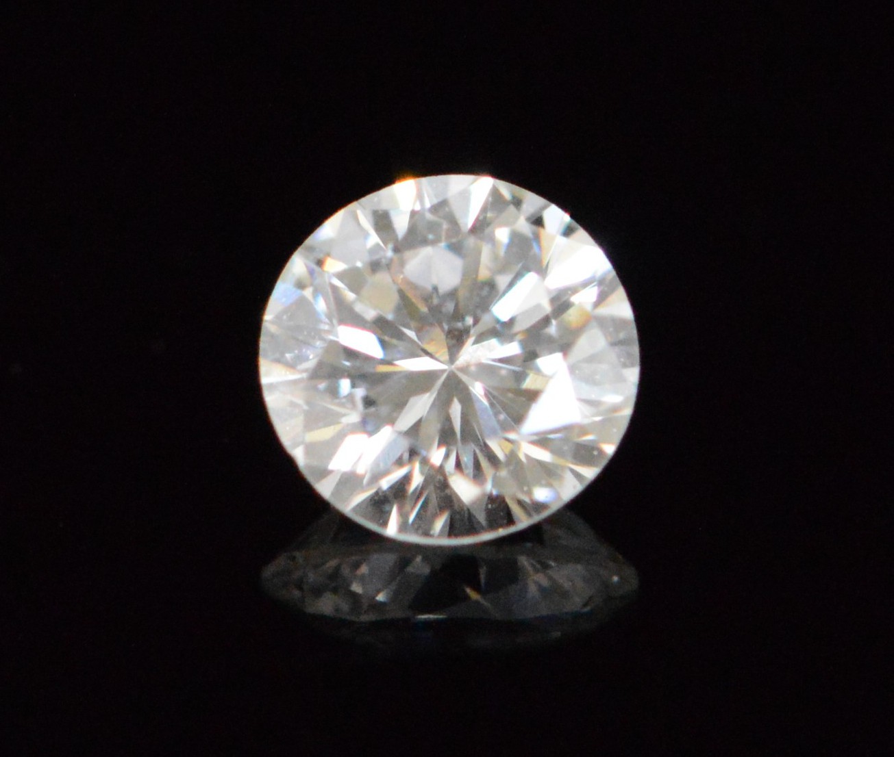 Natural Round Diamond - Genuine Single 3 Point Diamond - No Reserve.
