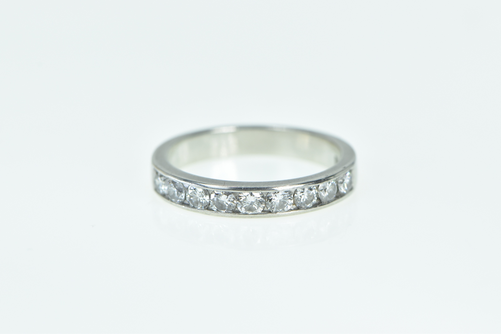 Platinum 0.54 Ctw Diamond Classic Wedding Band Ring, Size 5.5