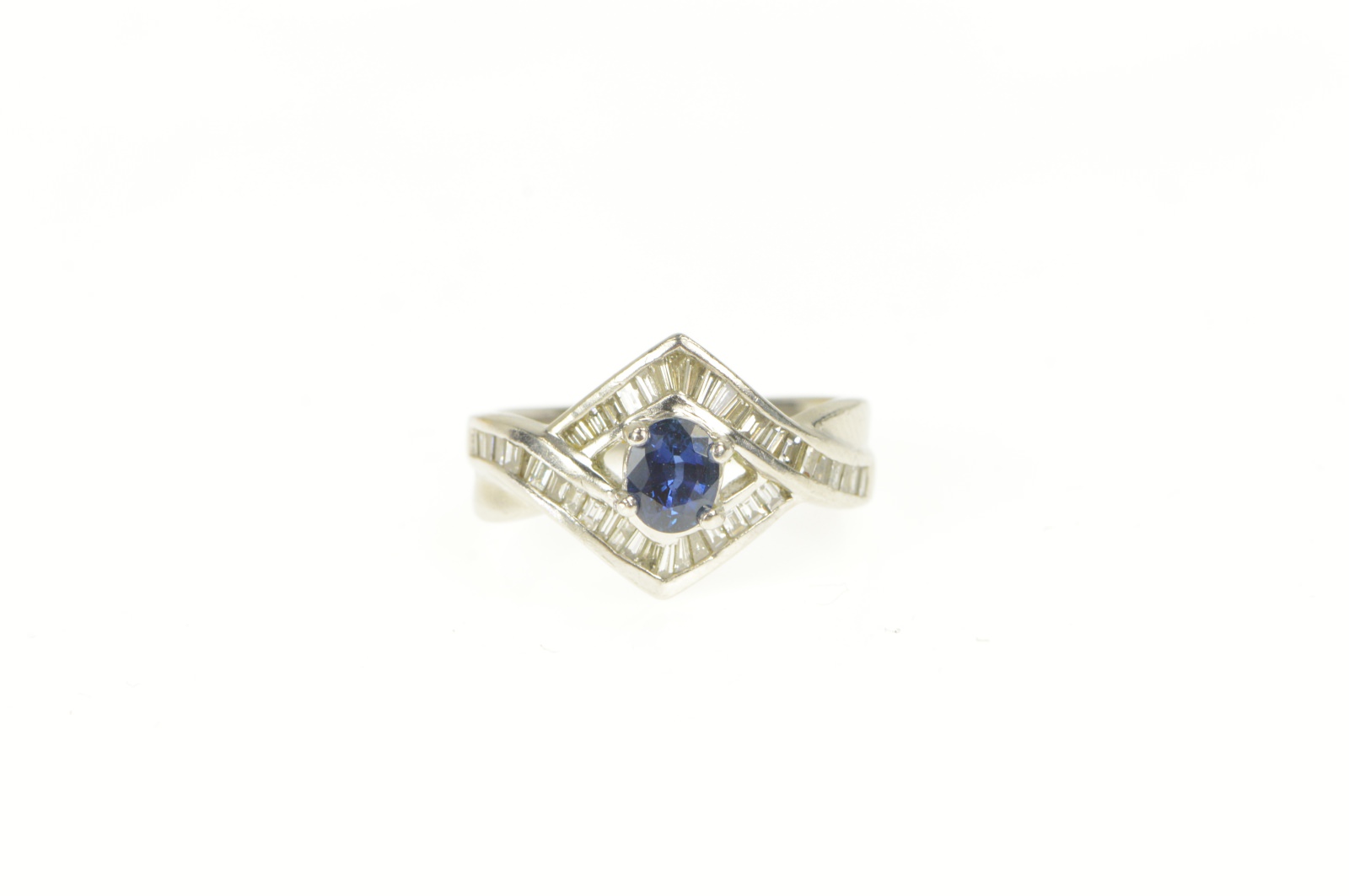 Platinum 0.97 Ctw Natural Sapphire Baguette Engagement Ring, Size 5