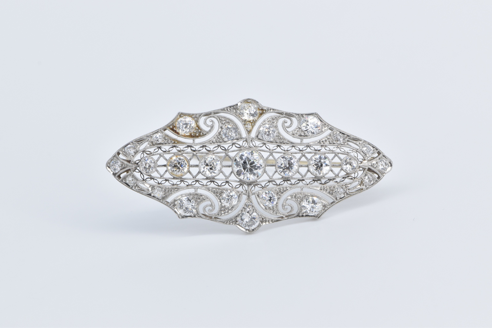 Platinum 3.20 Ctw OEC OMC Natural Diamond Filigree Pin/Brooch