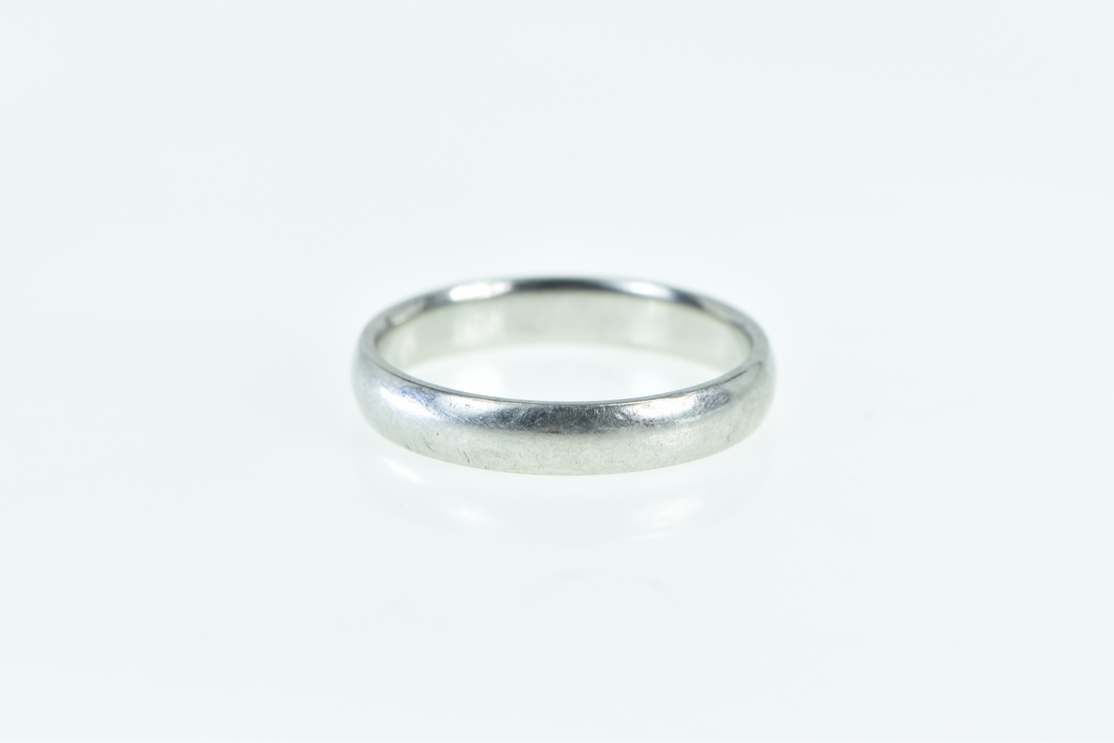 Platinum 4.0mm Scott Kay For Bailey Banks & Biddle Ring, Size 10.25