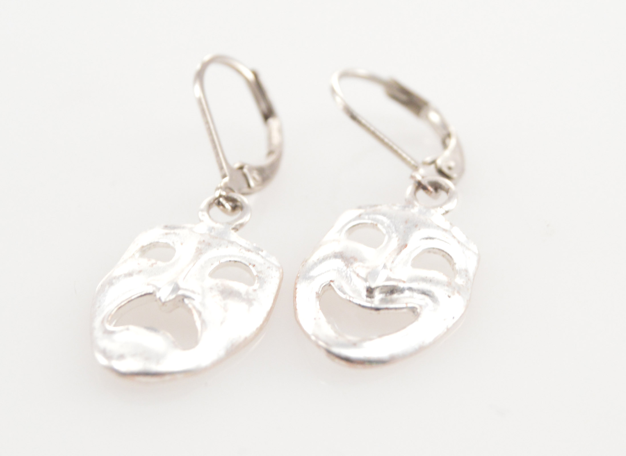 Solid Silver Comedy Tragedy Masks On Lever Backs Sterling Earrings Solid Silver Comedy Tragedy Masks On Lever Backs Sterling Earrings 3 3g Marked 925