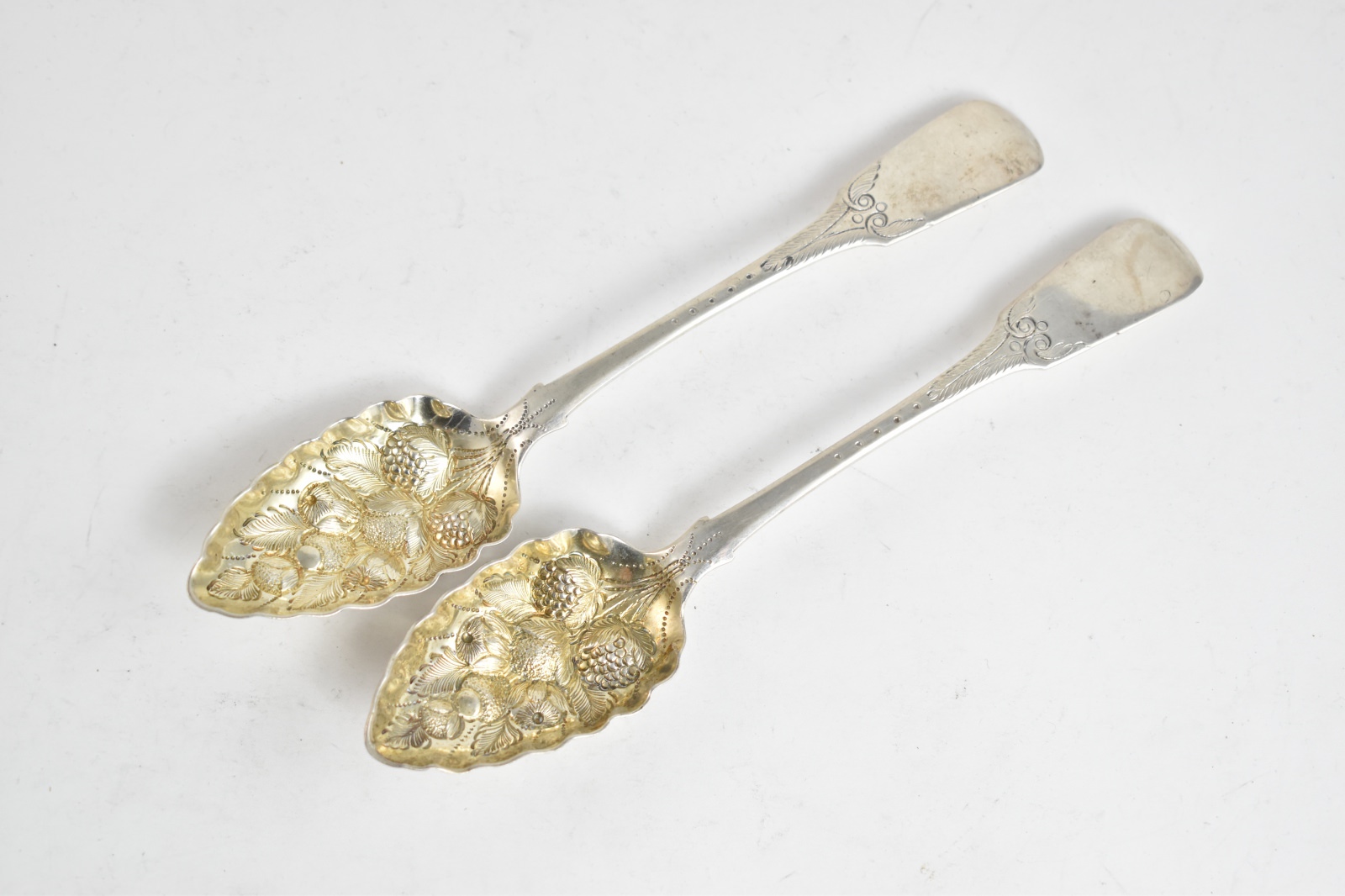 Sterling Silver 1824 Joseph Hicks Exeter Georgian Berry Spoons (2 pcs)