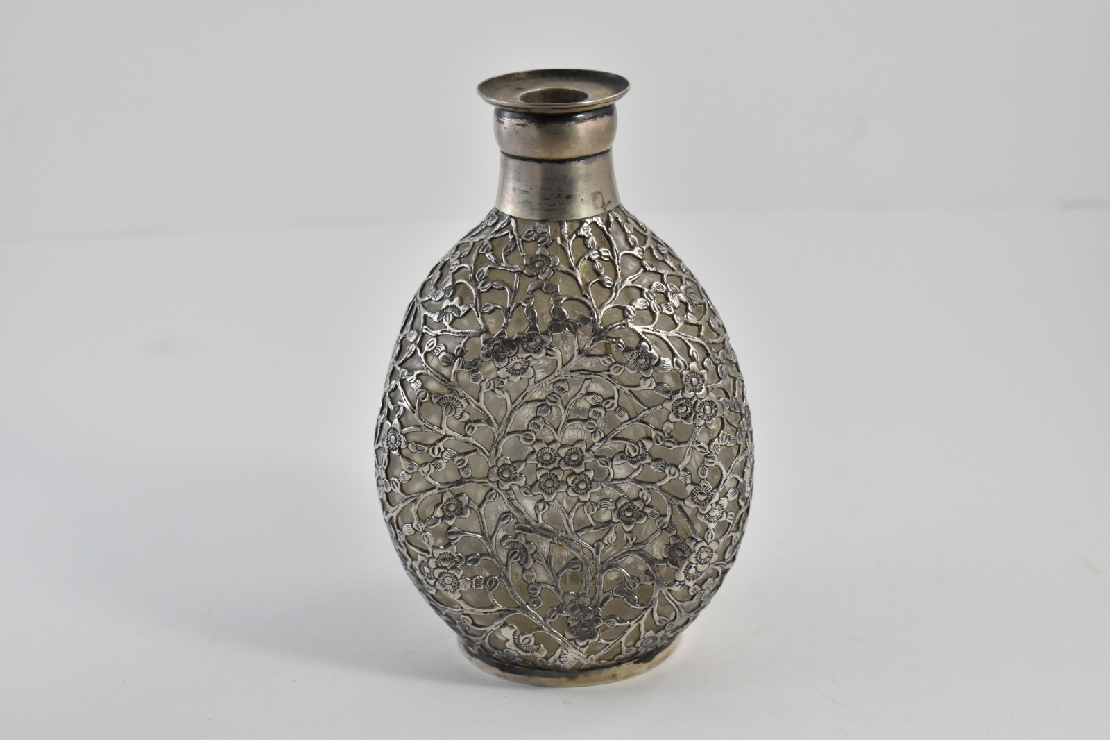 Sterling Silver 1940's Flower Three of Life Filigree Pinch Bottle