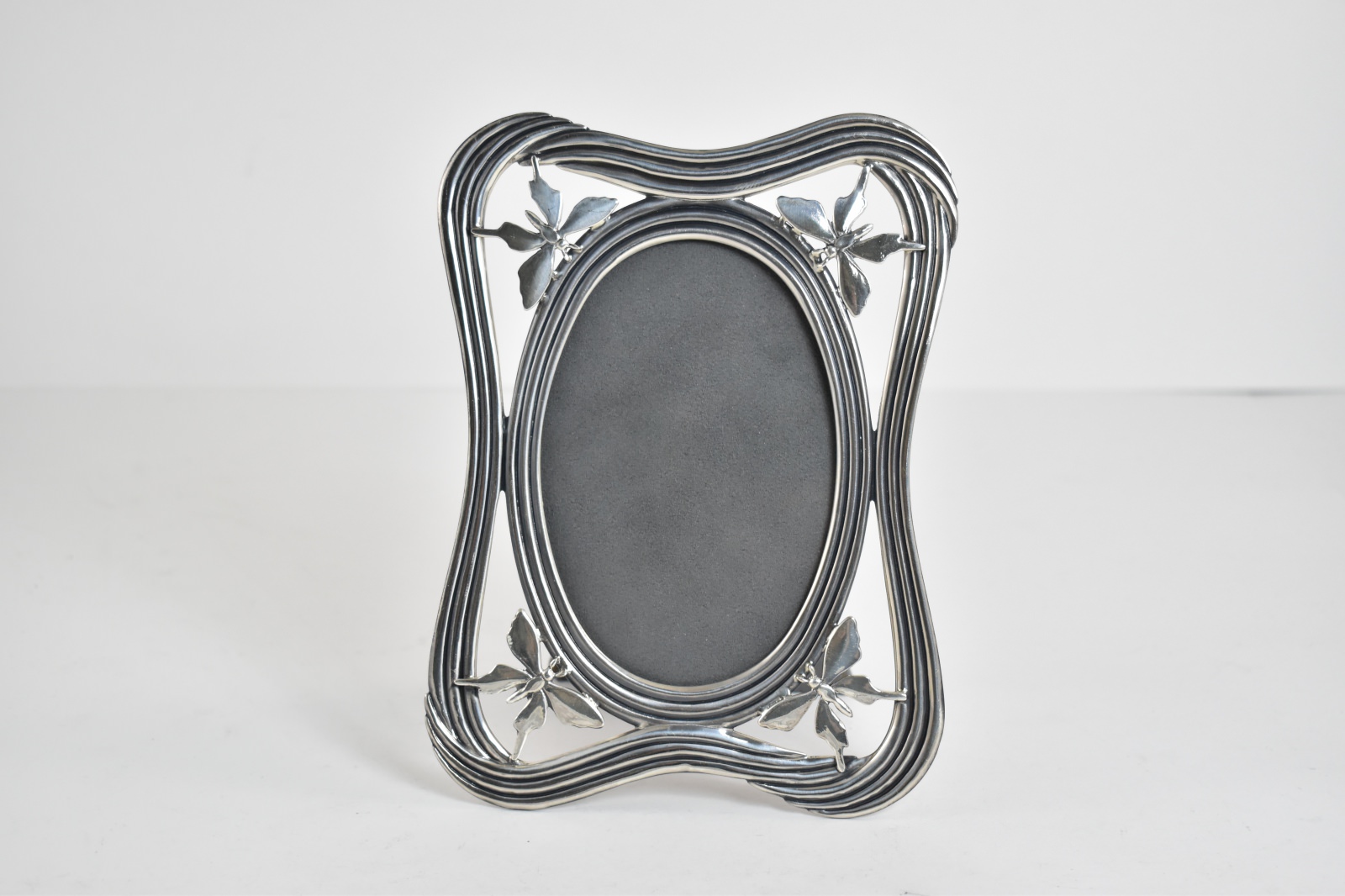 Sterling Silver Chinese Sterling Oval Butterfly Picture Frame 7x5"