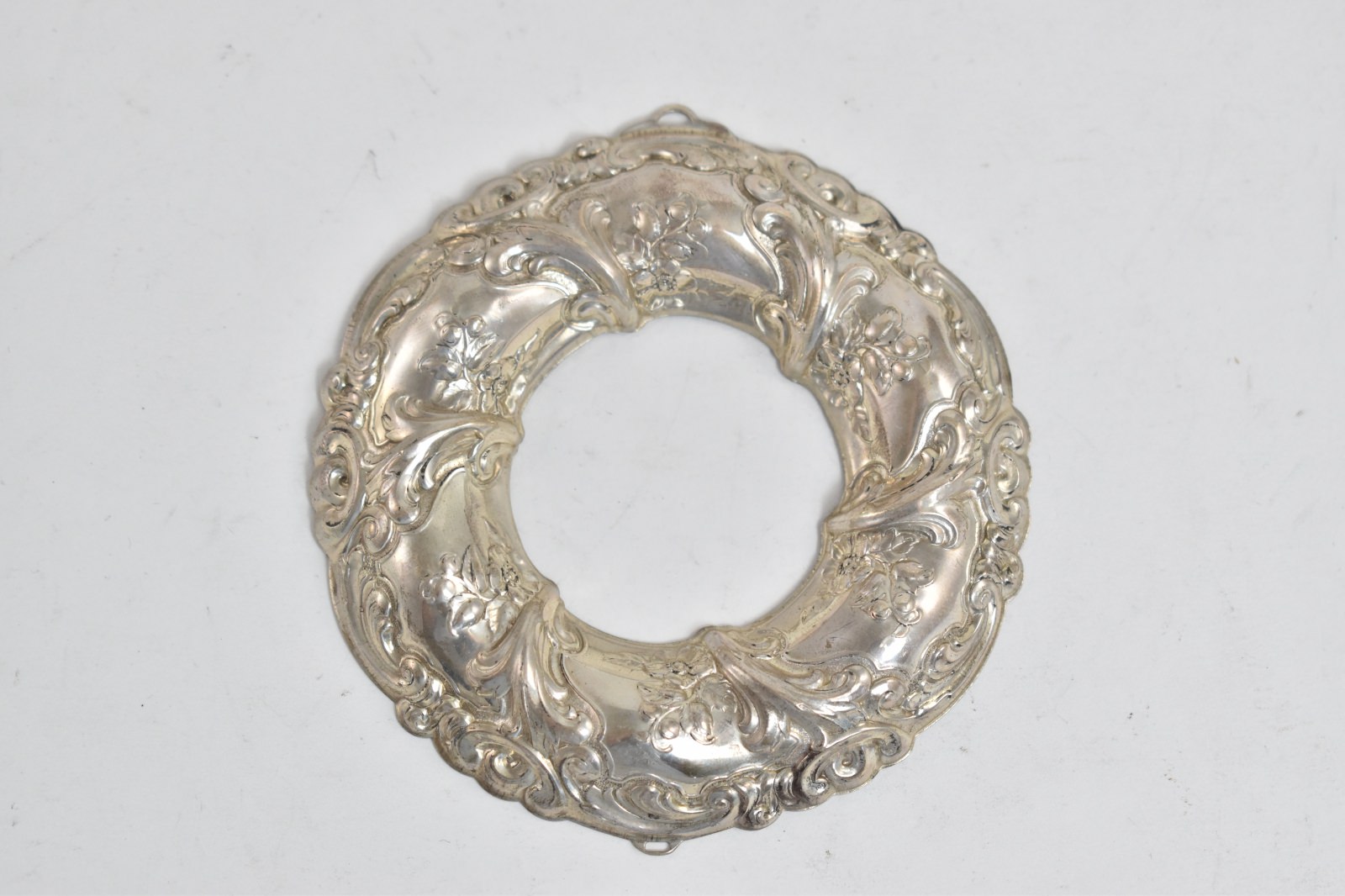 Sterling Silver Gorham 1989 Wreath Archive Christmas Ornament