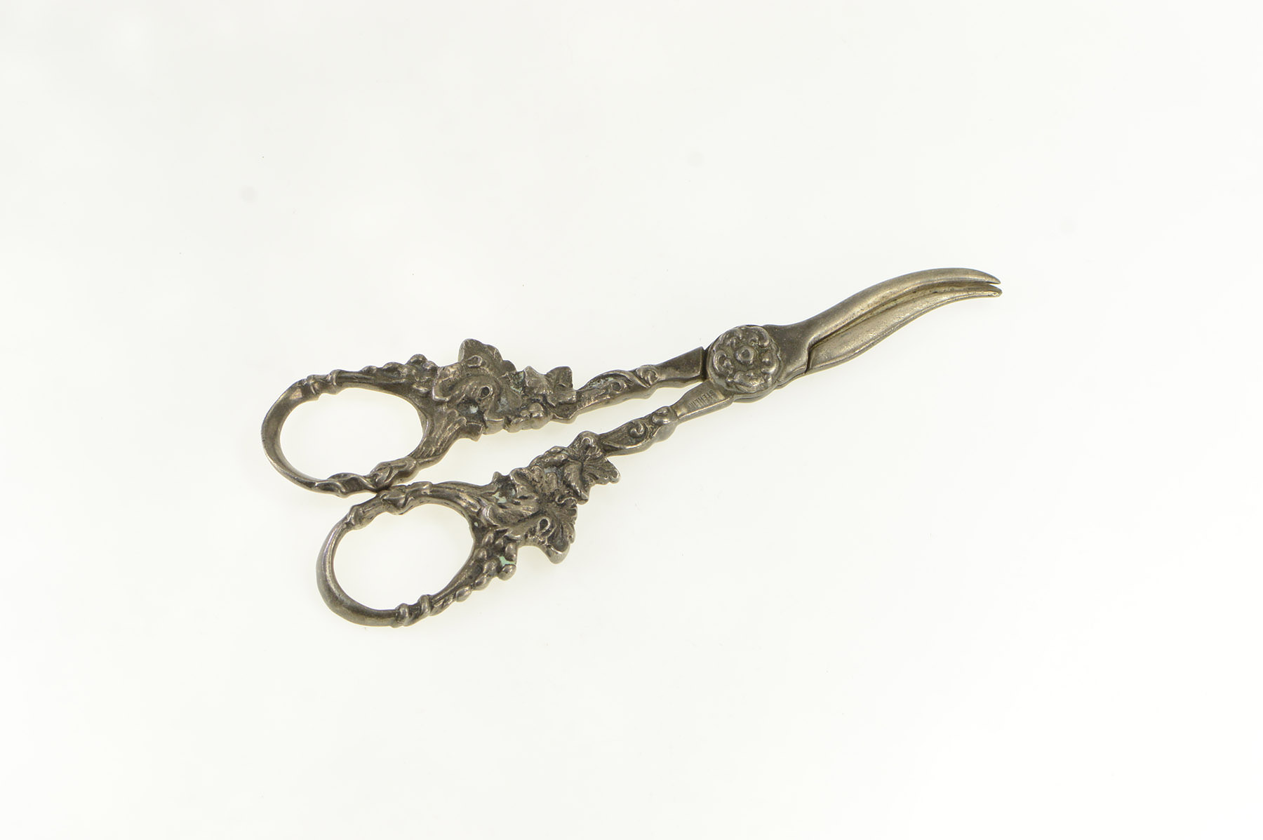 Sterling Silver Oak Leaf Vine Baroque Grape Shears Scissors