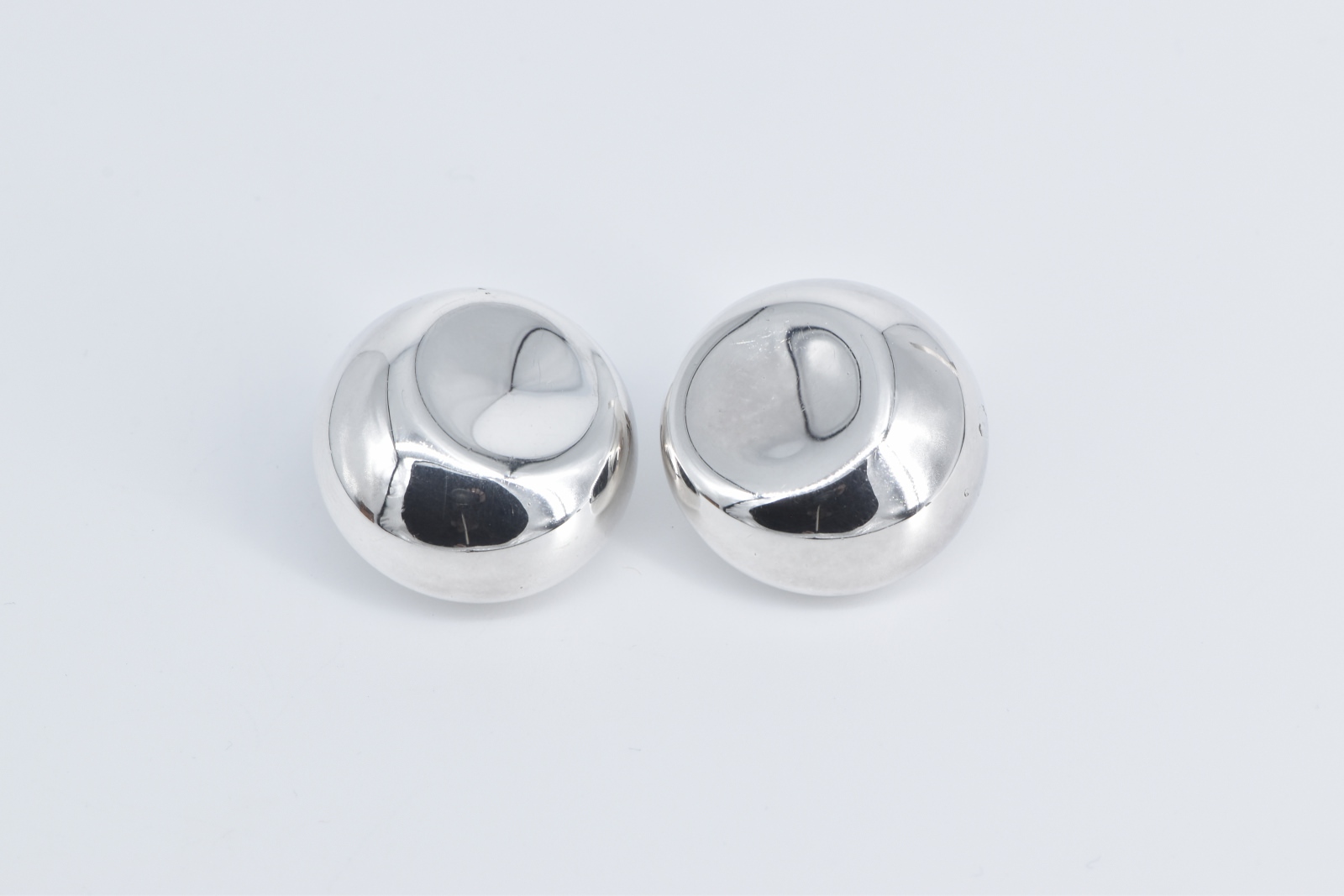Sterling Silver Tiffany & Co Elsa Peretti Round Clip Back Earrings