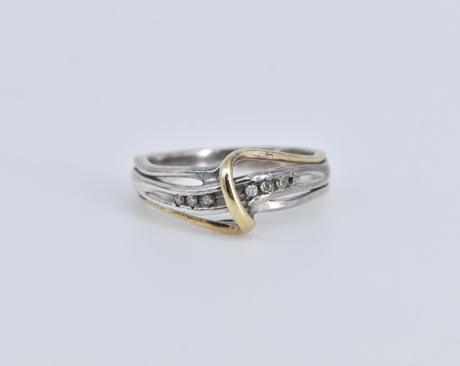 Sterling Silver Two Tone 10k Gold Diamond Wavy Band Ring, Size 3.5
