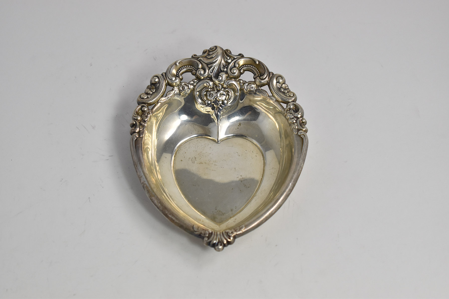 Sterling Silver Wallace Sterling Ornate Heart Trinket Ring Bowl
