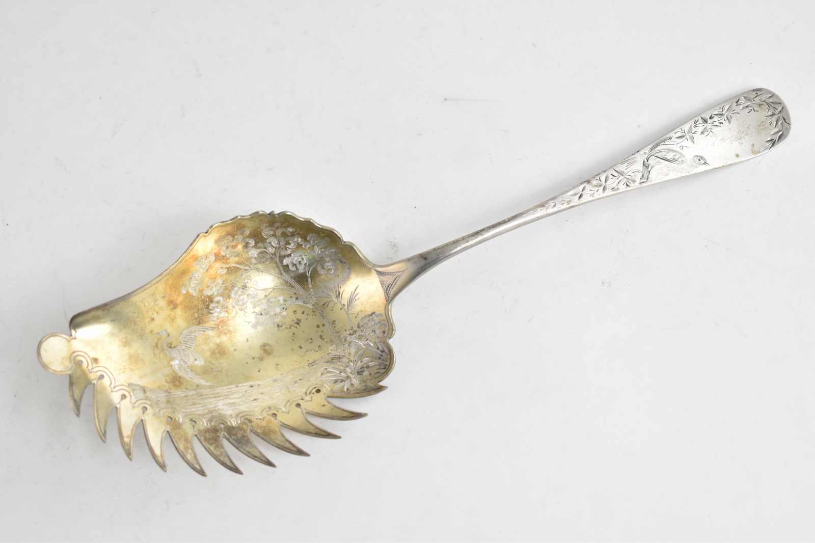 Sterling Silver Walsh & Co Crane Scene Engraved Macaroni Server
