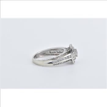 10K 0.50 Ctw Diamond Halo Vintage Engagement White Gold Ring, Size 5