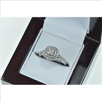 10K Diamond Cluster Halo Diamond Engagement White Gold Ring, Size 8
