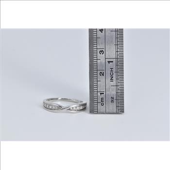 10K Diamond Criss Cross Twist Band Stackable White Gold Ring, Size 7