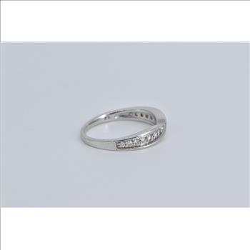 10K Diamond Criss Cross Twist Band Stackable White Gold Ring, Size 7