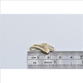 10K Diamond Vintage Wavy Fashion Statement Yellow Gold Pendant