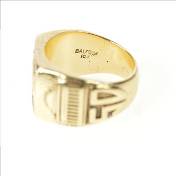 10K Men's 1950 MIT Ornate Beaver Class Yellow Gold Ring, Size 9.75