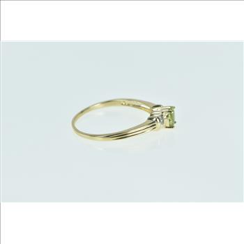10K Oval Peridot Diamond Accent Vintage Classic Yellow Gold Ring, Size 11