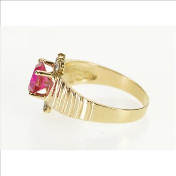 10K Round Syn. Ruby Cubic Zirconia Grooved Design Yellow Gold Ring, Size 6.5