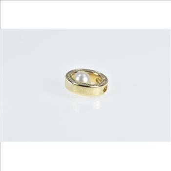 14K 0.25 Ctw Diamond Pearl Circle Round Yellow Gold Pendant
