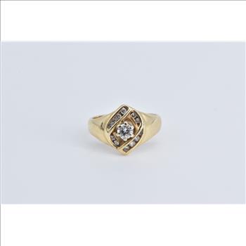 14K 0.25 Ctw Natural Diamond Halo Promise Yellow Gold Ring, Size 3.5