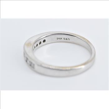 14K 0.32 Ctw Diamond Classic Curved Wedding Band White Gold Ring, Size 5.75