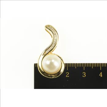 14K 0.50 Ctw Baguette Diamond Pearl Wavy Swirl Yellow Gold Pendant