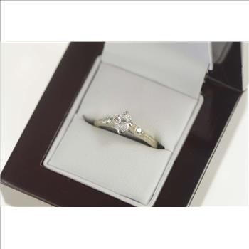 14K 0.60 Ctw Diamond Oval Cathedral Engagement White Gold Ring, Size 7