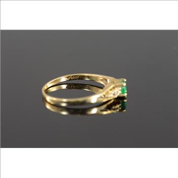 14K 1.5g 0.30 CTW Emerald Diamond Yellow Gold Ring, Size 6.5