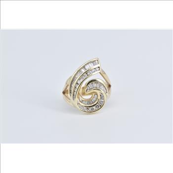 14K 1.90 Ctw Baguette & Round Diamond Loop Yellow Gold Ring, Size 9.5