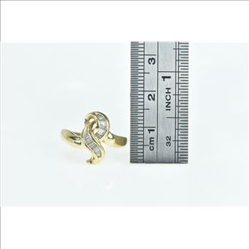 14K Baguette Diamond Wavy Twist Vintage Statement Yellow Gold Ring, Size 5.25