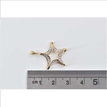 14K Diamond Loop Twist Star Fashion Yellow Gold Pendant