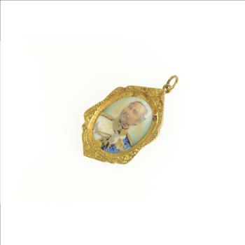 14K Elaborate Painted Japanese Soldier Engraved Yellow Gold Pendant