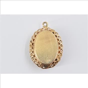 14K Ornate Victorian Scene Ceramic Photo Locket Yellow Gold Charm/Pendant