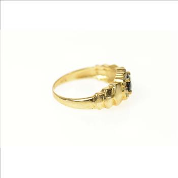 14K Oval Sapphire Diamond Scalloped Halo Yellow Gold Ring, Size 4.5