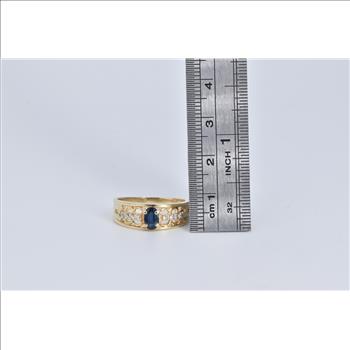 14K Oval Sapphire Dimaond Accent Vintage Yellow Gold Ring, Size 8