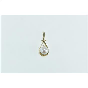 14K Pearl Vintage Diamond Accent Classic Yellow Gold Pendant